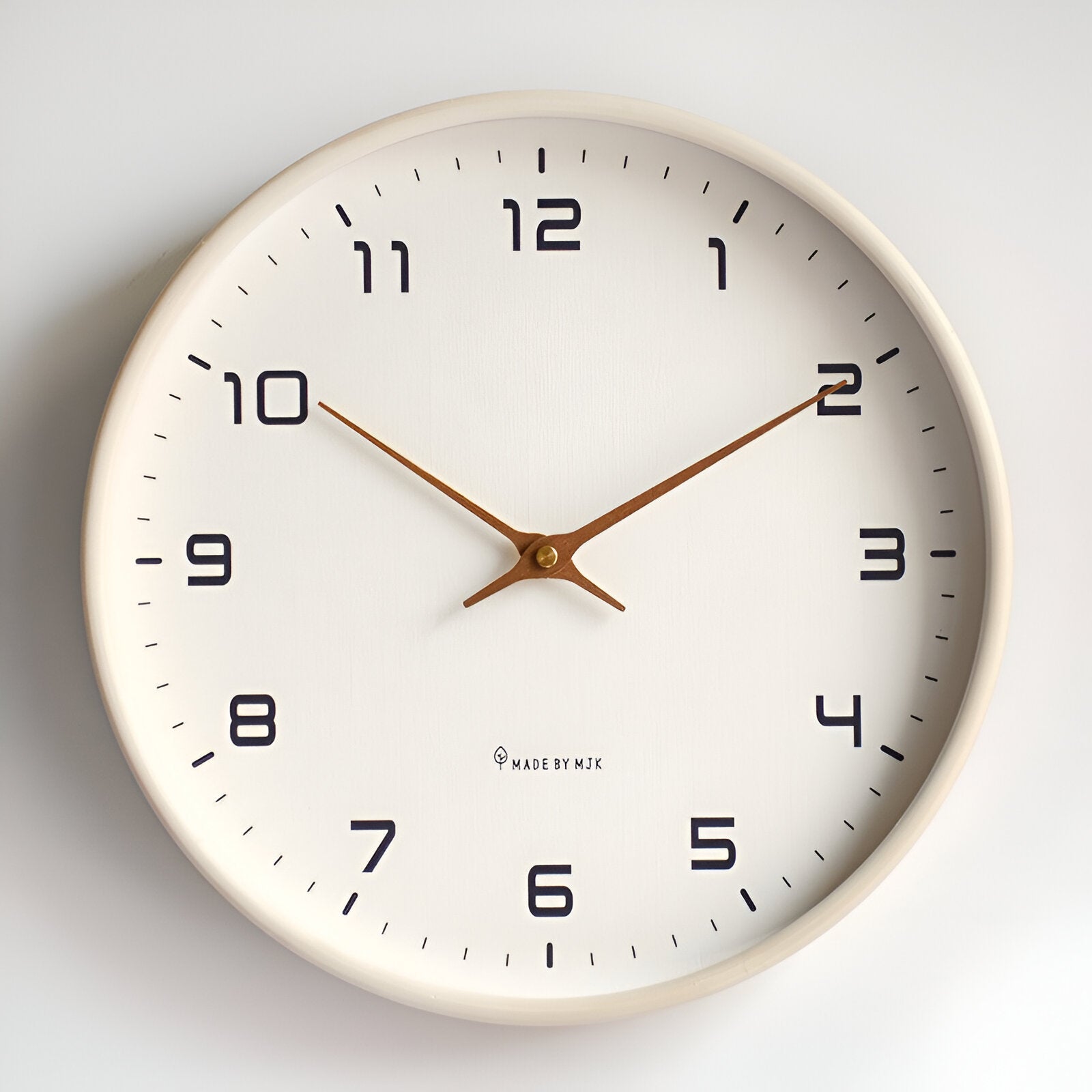 Horloge Murale Nordique | Design Minimaliste Cadre en Bois