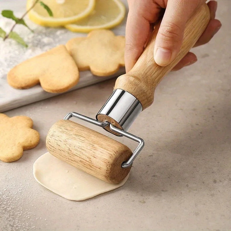 Wooden Handheld Pastry Roller