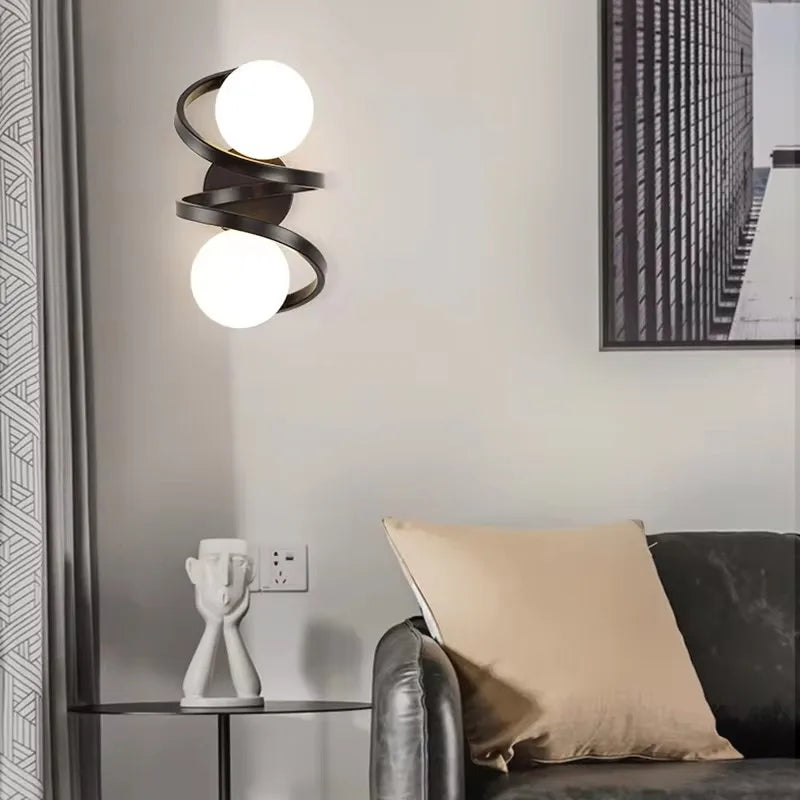Applique murale Astra | Design moderne à double globe LED