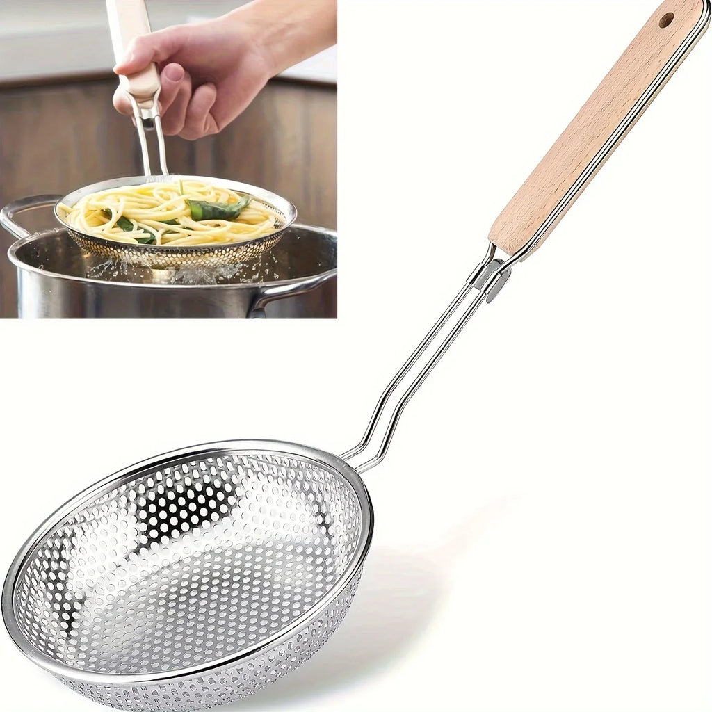 Fine mesh skimmer with wooden handle