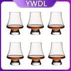 Clear glass whiskey tumblers