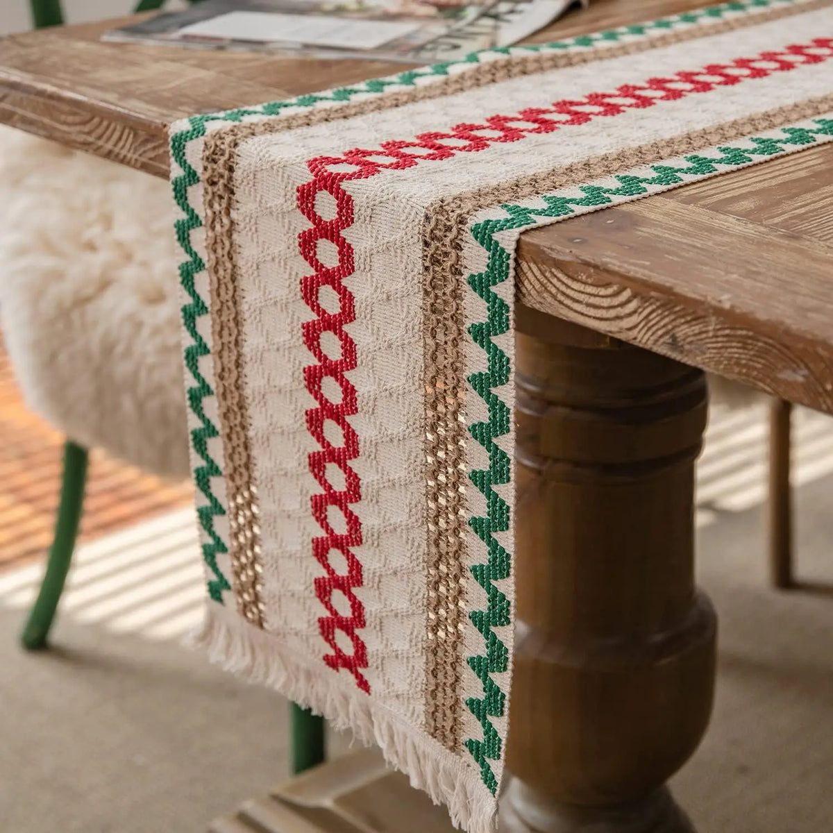 Tasselled Cotton Linen Table Runner