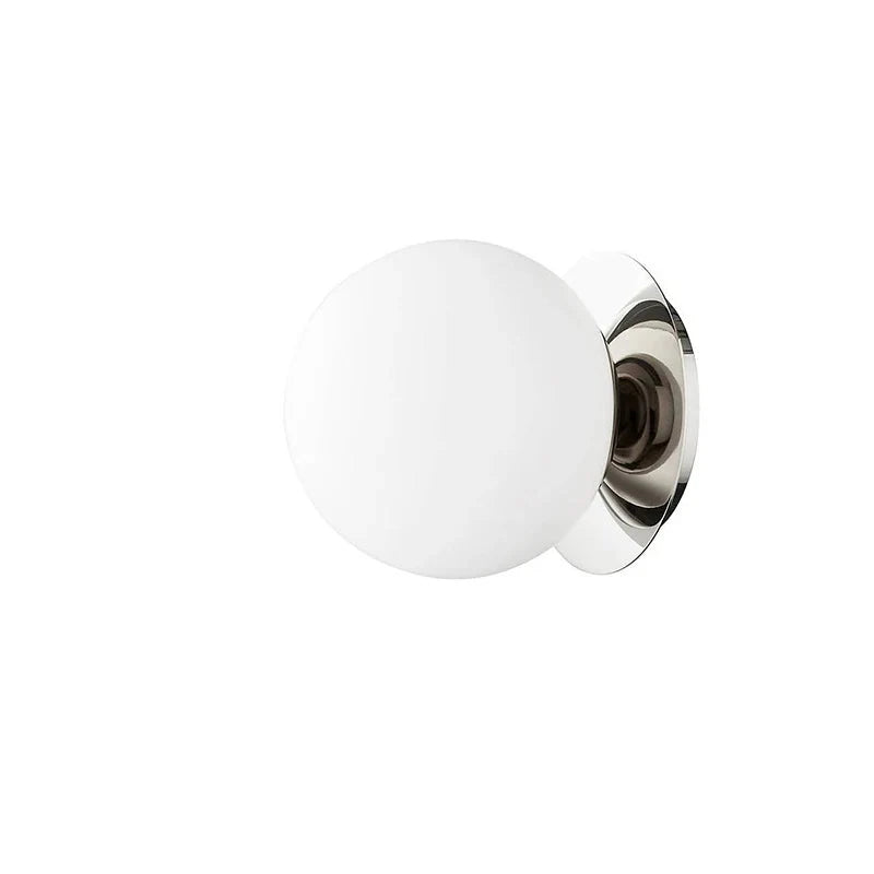Applique murale globe Nordic | Luminaire minimaliste et moderne pour salle de bain et chambre