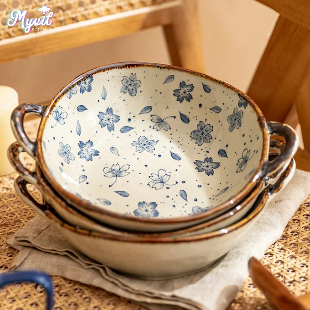 Ceramic noodle bowl with a handle