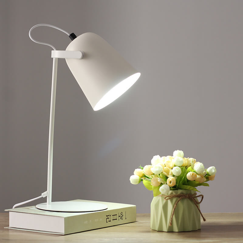 Lampe de bureau LED en métal nordique | Lampe de lecture et d'étude minimaliste