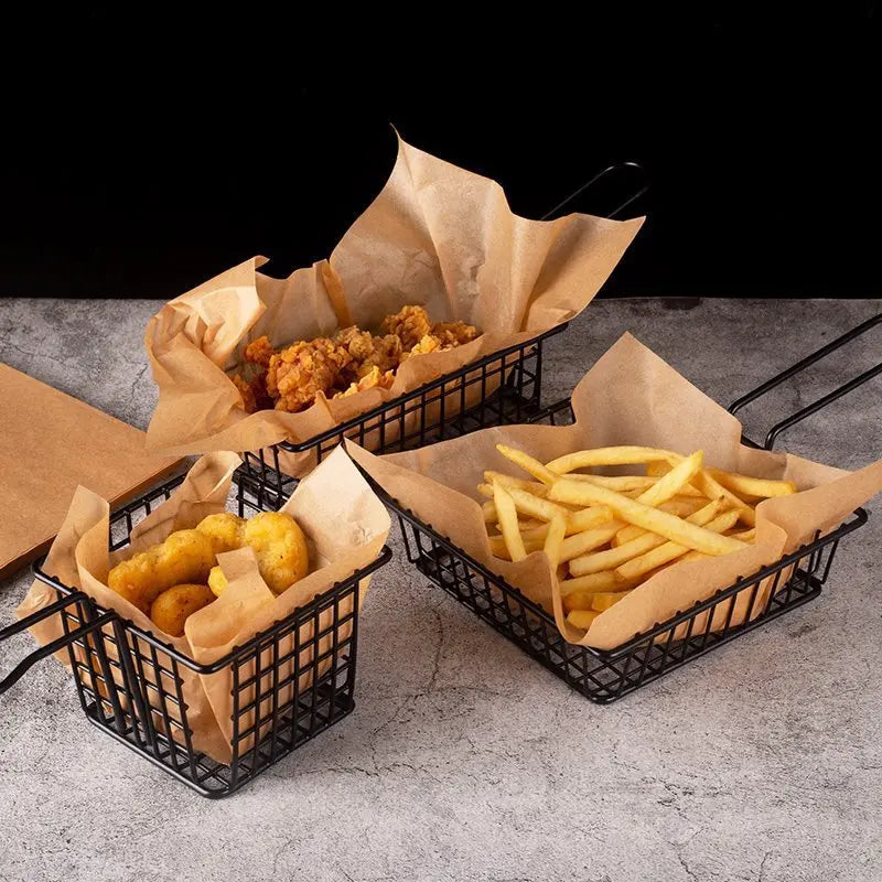 Pre-cut baking parchment sheets lining serving baskets