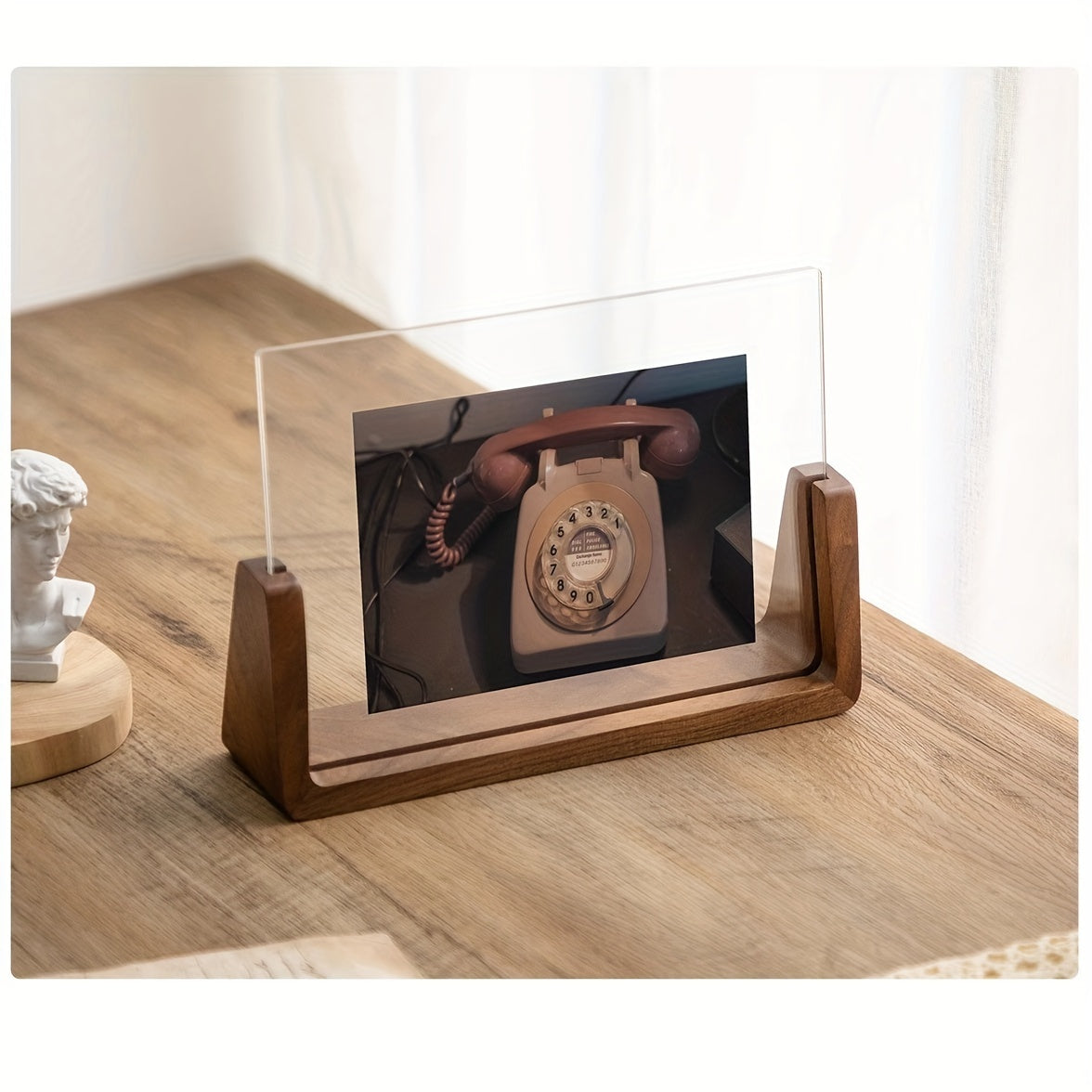 Cadre photo en acrylique et bois en U | Présentoir moderne et minimaliste